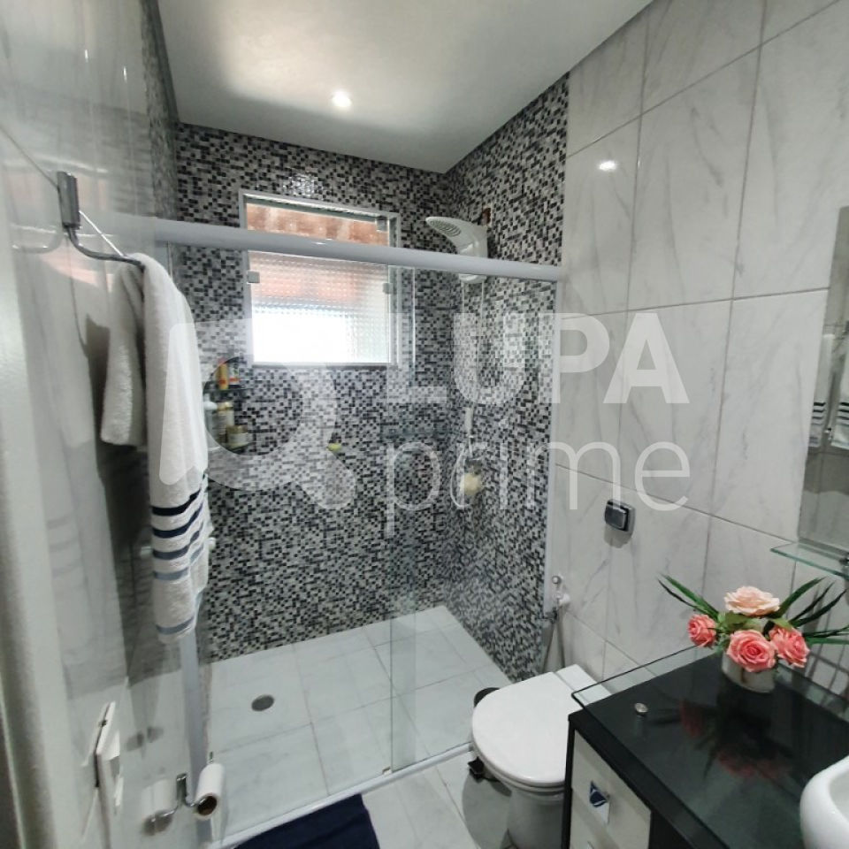 sobrado-venda-sao-paulo-parada-inglesa-3dormitorios-2suites-1vaga-450m2-LS33125