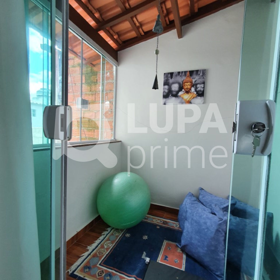 sobrado-venda-sao-paulo-parada-inglesa-3dormitorios-2suites-1vaga-450m2-LS33125