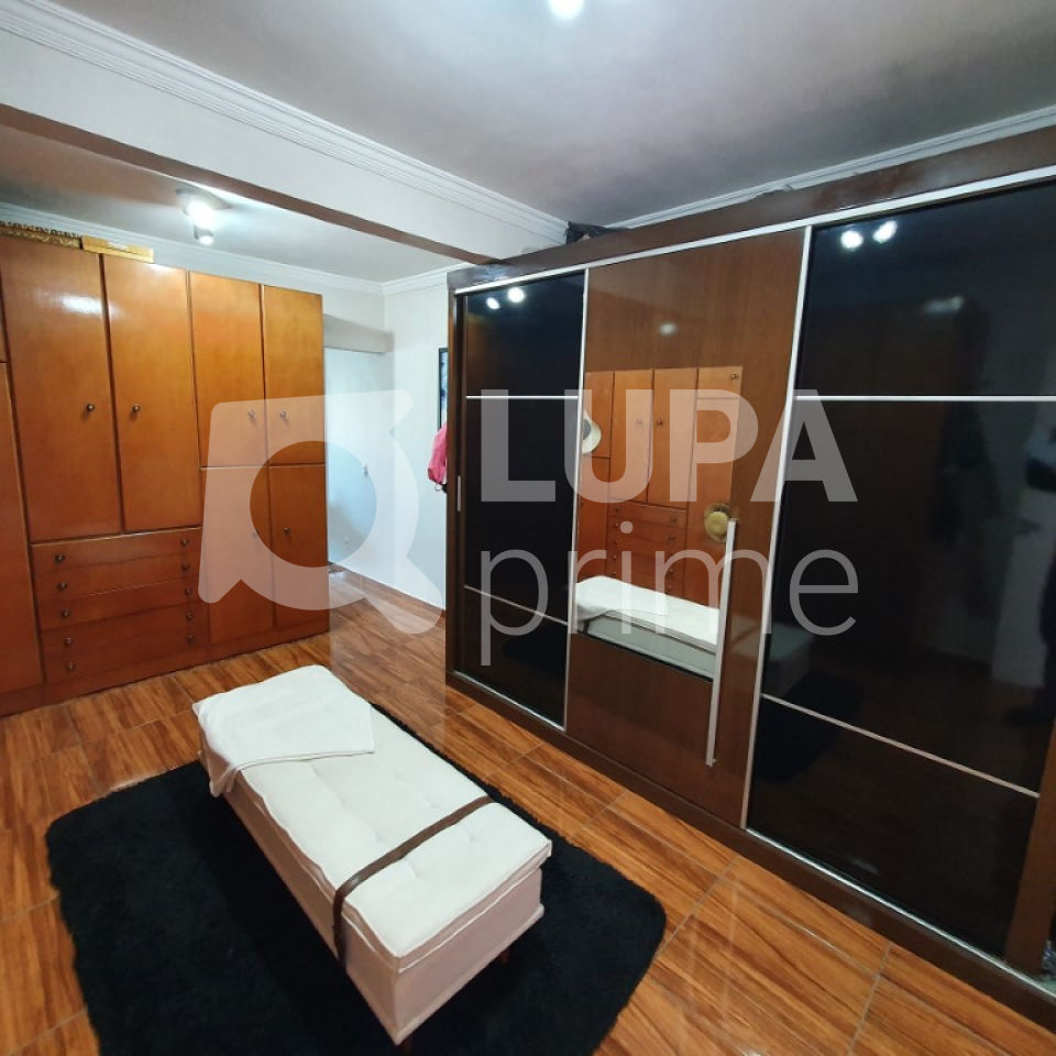 sobrado-venda-sao-paulo-parada-inglesa-3dormitorios-2suites-1vaga-450m2-LS33125