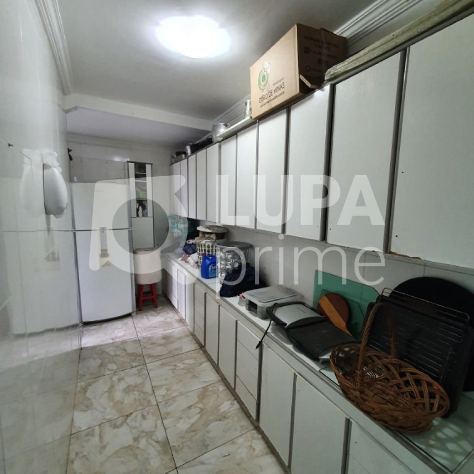 sobrado-venda-sao-paulo-parada-inglesa-3dormitorios-2suites-1vaga-450m2-LS33125