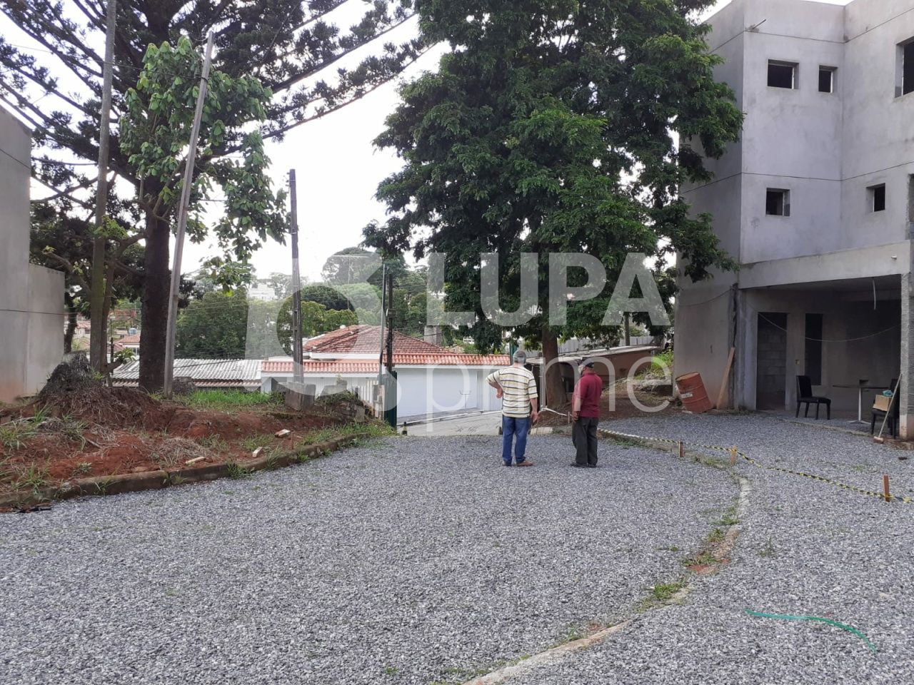 Casa de Condomínio à venda com 3 quartos, 305m² - Foto 4