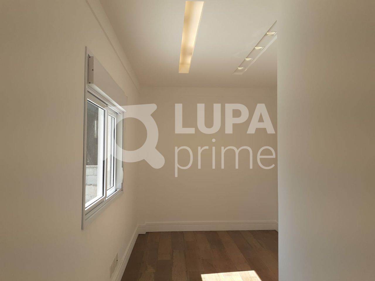 Casa de Condomínio à venda com 3 quartos, 305m² - Foto 18