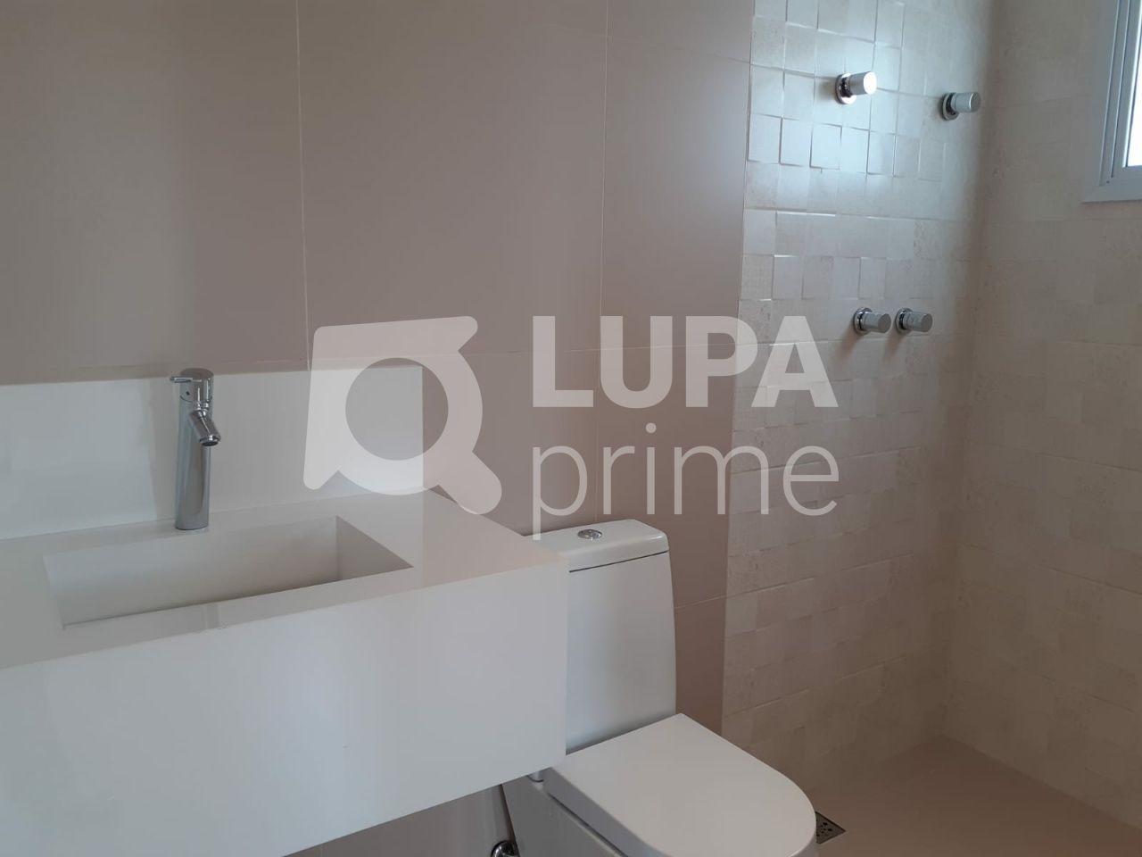 Casa de Condomínio à venda com 3 quartos, 305m² - Foto 28