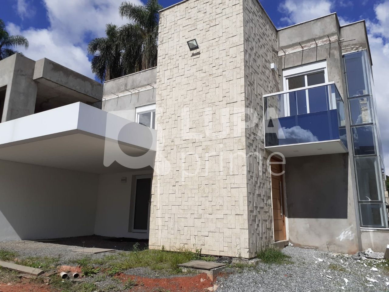 Casa de Condomínio à venda com 3 quartos, 305m² - Foto 2
