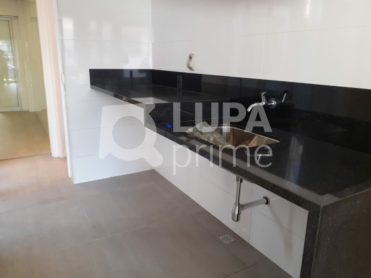 Casa de Condomínio à venda com 3 quartos, 305m² - Foto 22