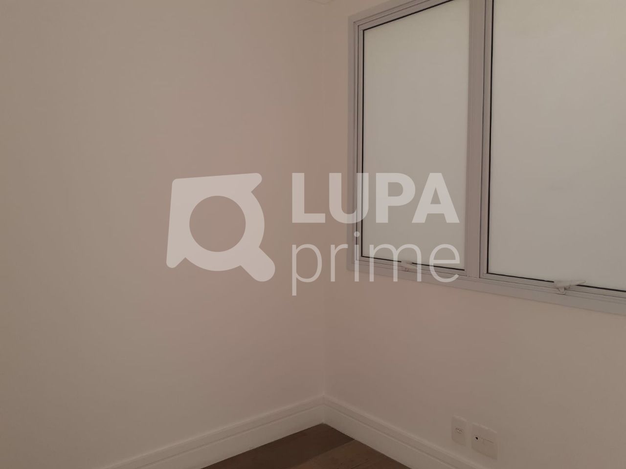 Casa de Condomínio à venda com 3 quartos, 243m² - Foto 12
