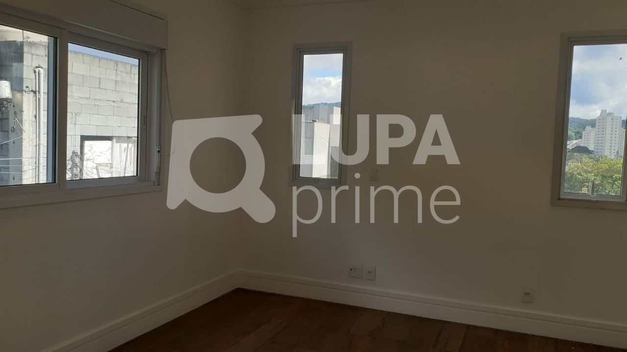Casa de Condomínio à venda com 3 quartos, 243m² - Foto 19