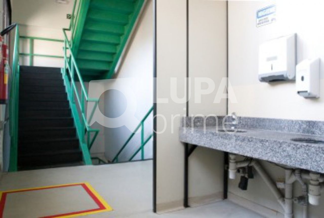 Prédio Inteiro à venda, 1200m² - Foto 27