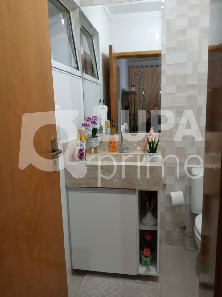 sobrado-venda-sao-paulo-jardim-campo-limpo-zona-norte-3dormitorios-260m2-LS33214