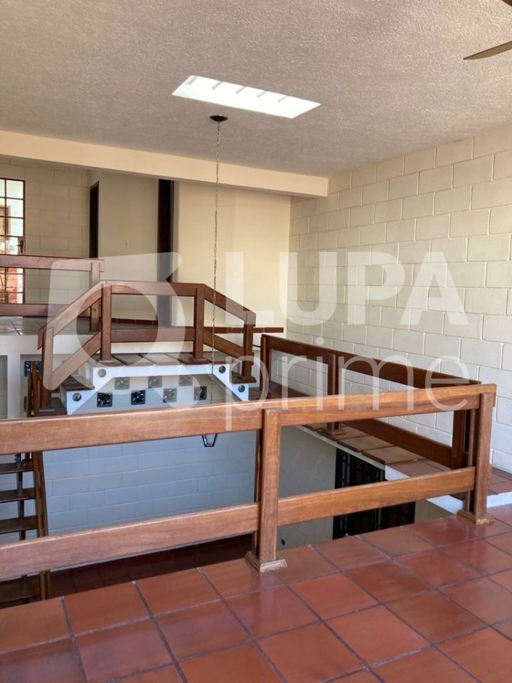 sobrado-venda-sao-paulo-jardim-entre-serras-3dormitorios-1suite-2vagas-200m2-LS33339