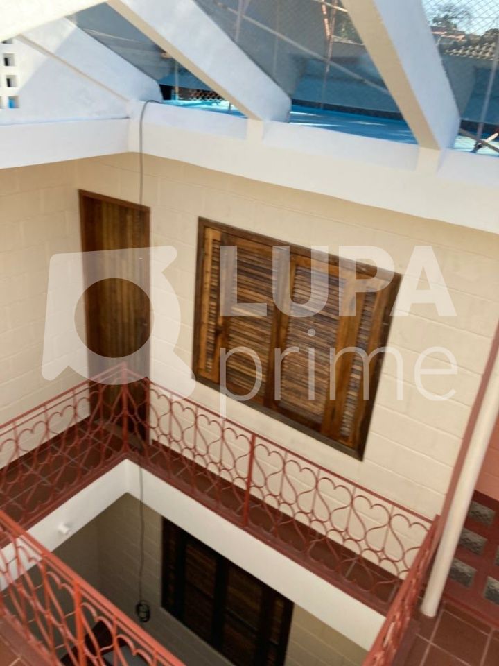 sobrado-venda-sao-paulo-jardim-entre-serras-3dormitorios-1suite-2vagas-200m2-LS33339