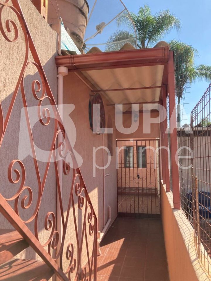 sobrado-venda-sao-paulo-jardim-entre-serras-3dormitorios-1suite-2vagas-200m2-LS33339