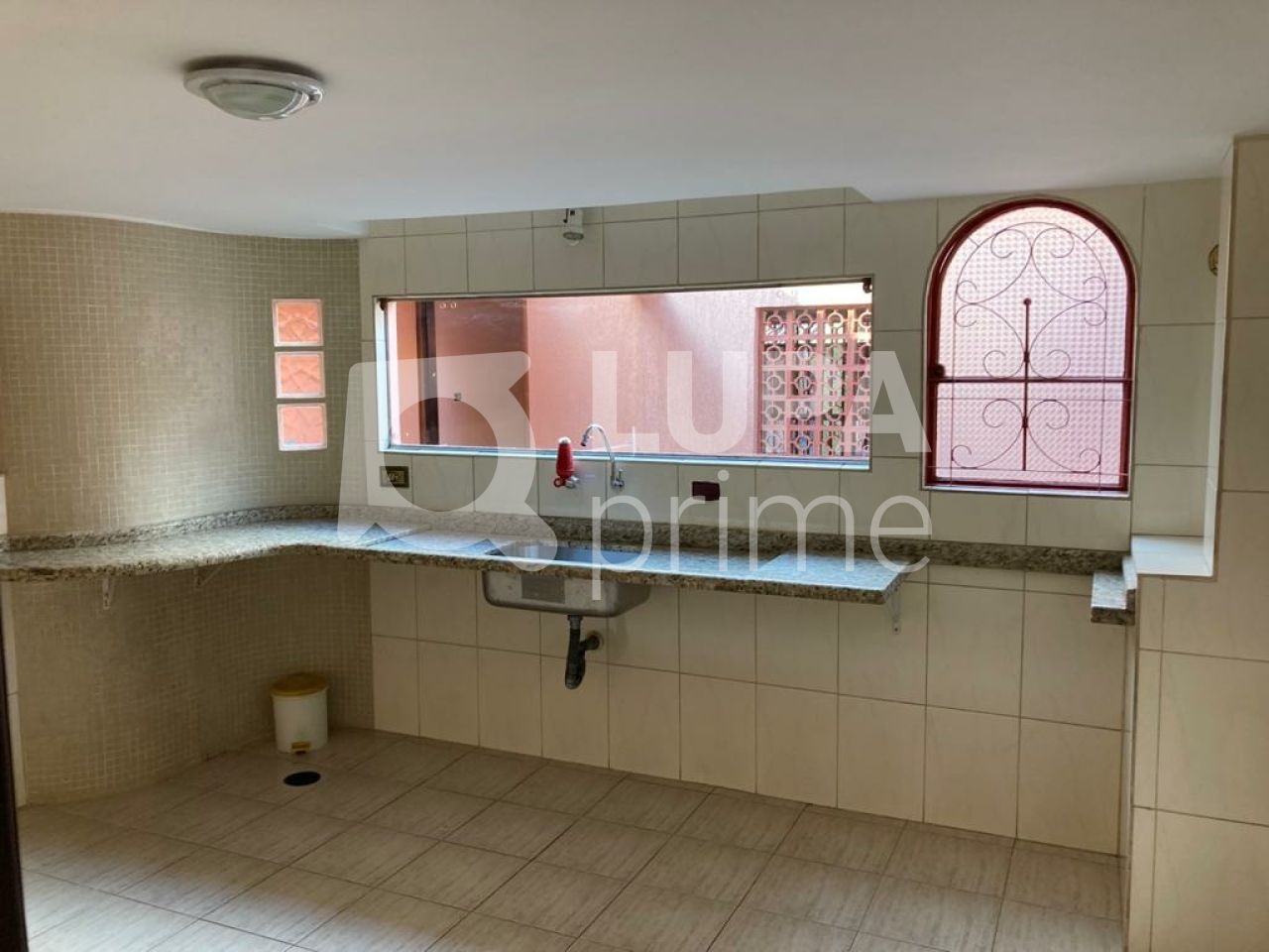 sobrado-venda-sao-paulo-jardim-entre-serras-3dormitorios-1suite-2vagas-200m2-LS33339