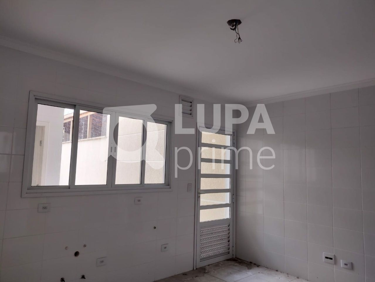 sobrado-venda-sao-paulo-santana-3dormitorios-3suites-2vagas-150m2-LS33378