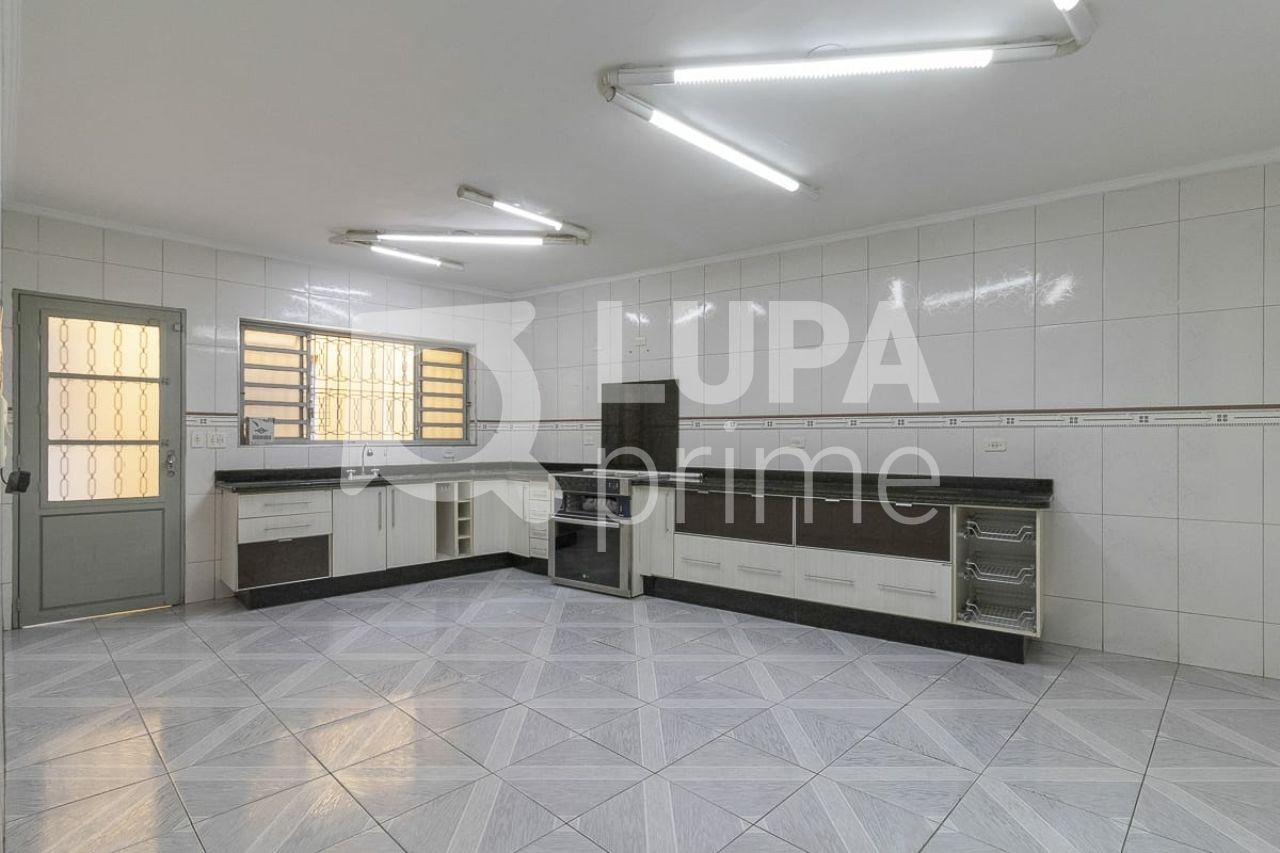 casa-assobradada-venda-sao-paulo-jardim-guapira-3dormitorios-1suite-310m2-LS33413