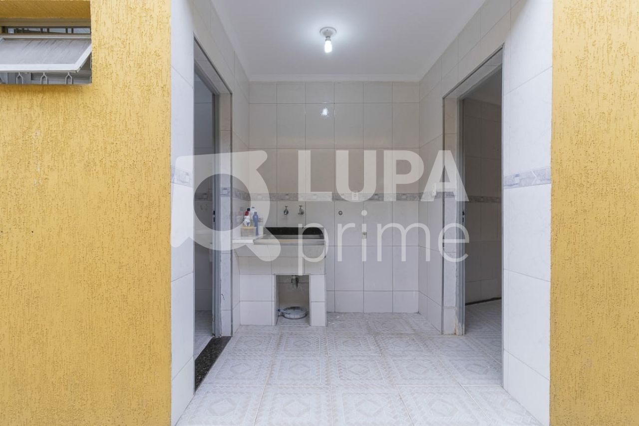 casa-assobradada-venda-sao-paulo-jardim-guapira-3dormitorios-1suite-310m2-LS33413