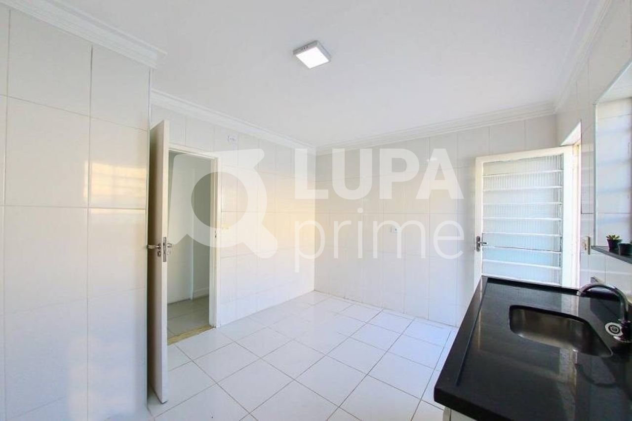 casa-terrea-venda-sao-paulo-vila-nova-mazzei-3dormitorios-1suite-6vagas-249m2-LS33430