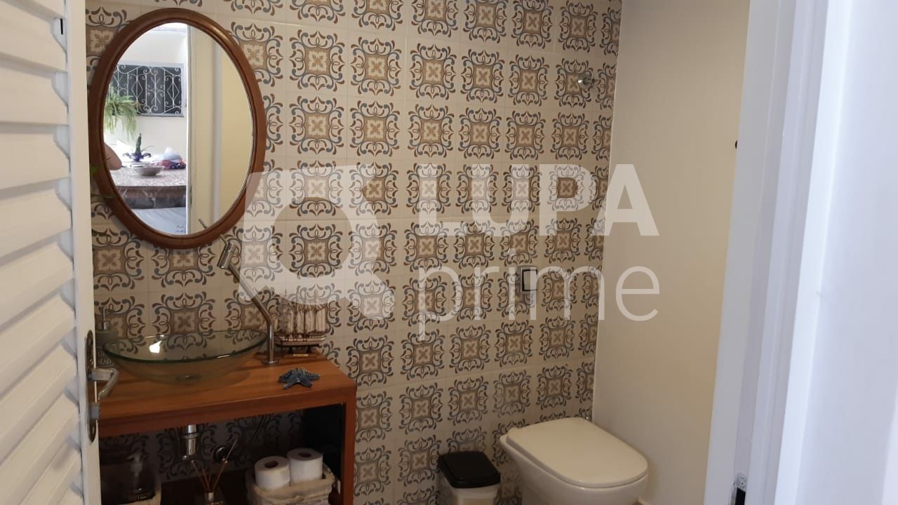 Casa à venda com 3 quartos, 250m² - Foto 16