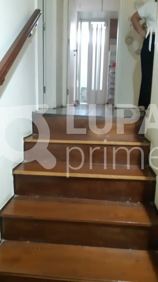 Casa à venda com 3 quartos, 250m² - Foto 9