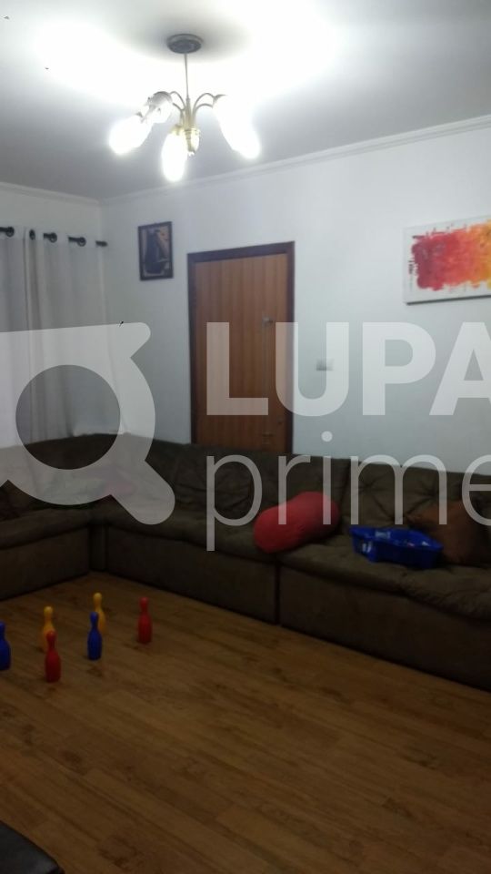 Casa, 3 quartos, 210 m² - Foto 4