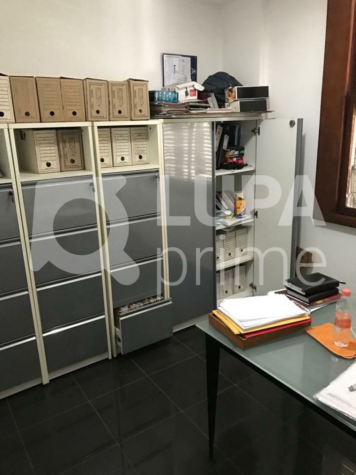sala-comercial-venda-sao-paulo-centro-1dormitorio-70m2-LS33659