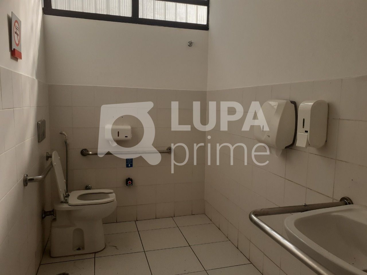 salao-locacao-sao-paulo-agua-fria-15vagas-250m2-LS33679
