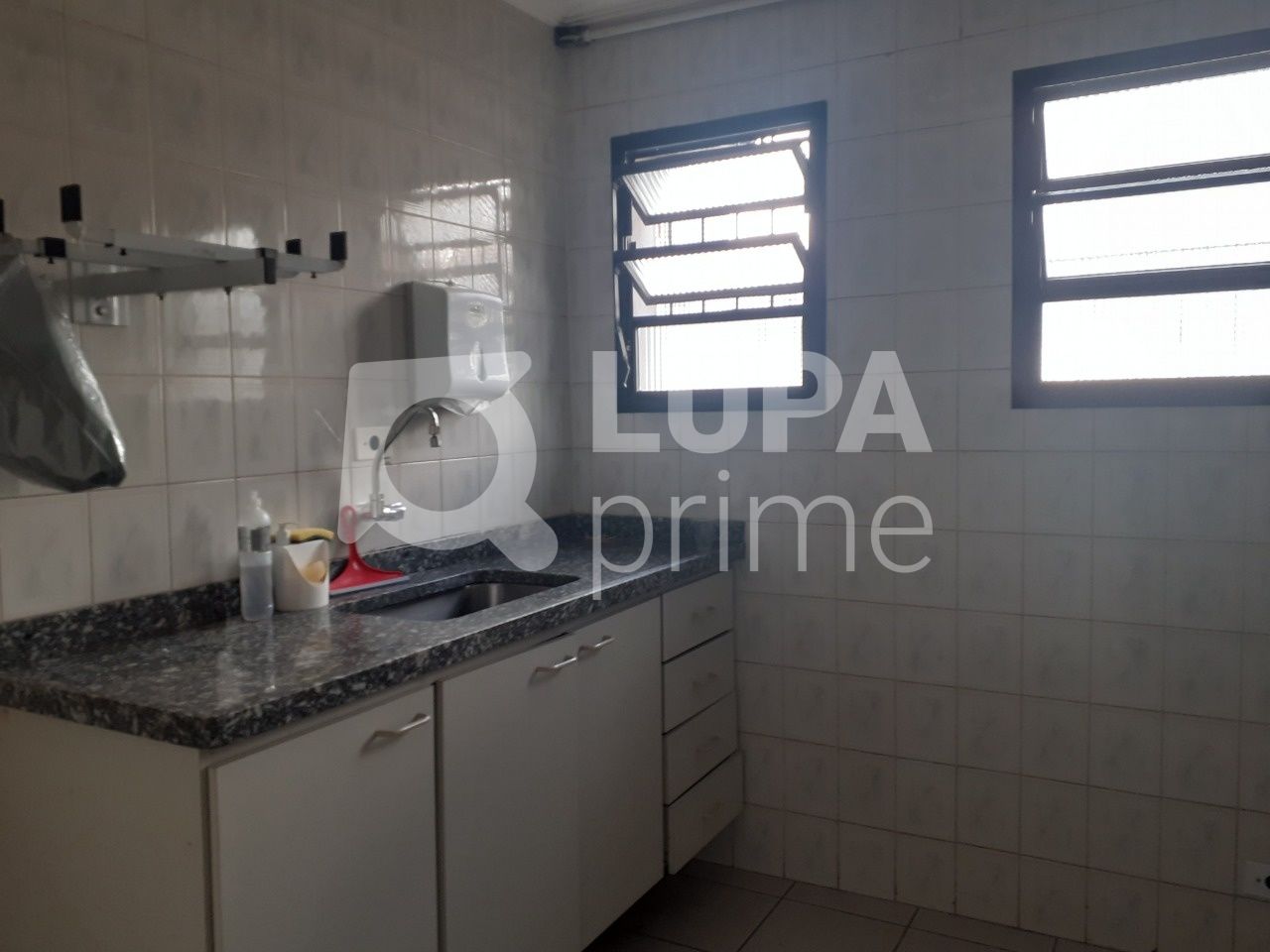 salao-locacao-sao-paulo-agua-fria-15vagas-250m2-LS33679