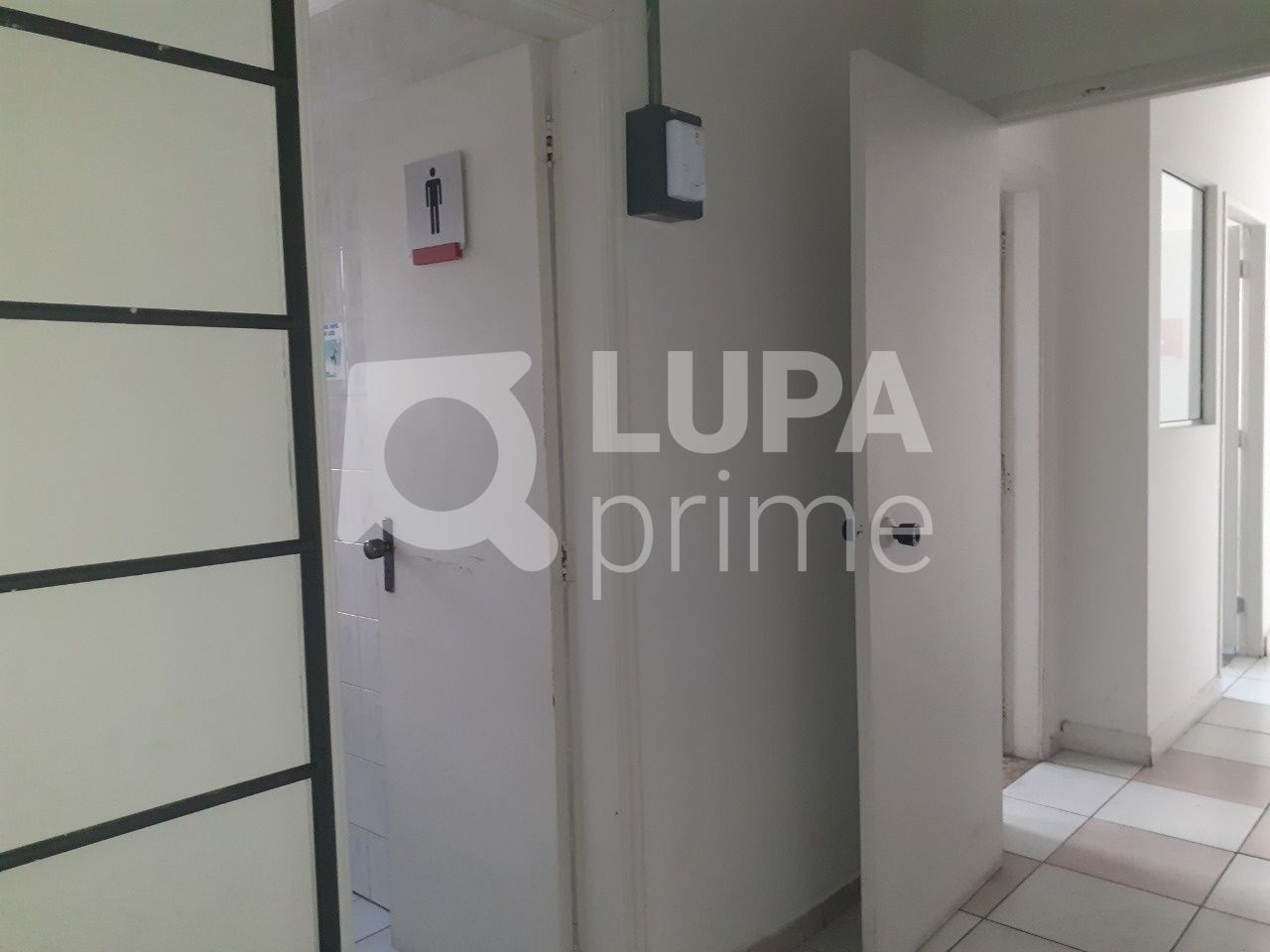 salao-locacao-sao-paulo-agua-fria-15vagas-250m2-LS33679