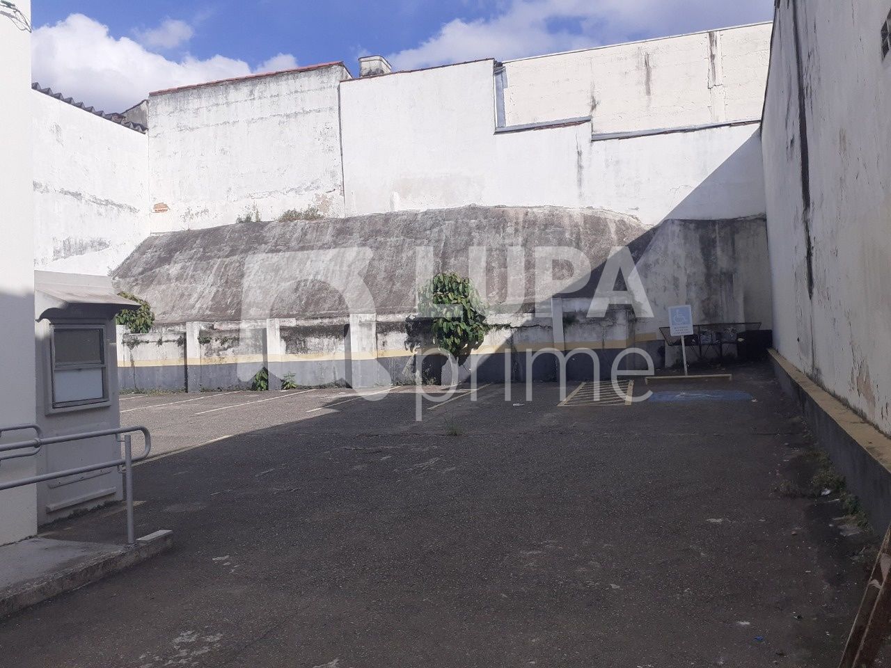 salao-locacao-sao-paulo-agua-fria-15vagas-250m2-LS33679