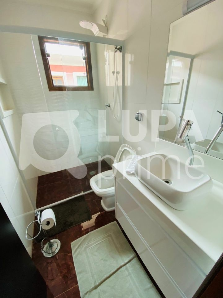 sobrado-venda-sao-paulo-vila-irmaos-arnoni-3dormitorios-1suite-5vagas-225m2-LS33747