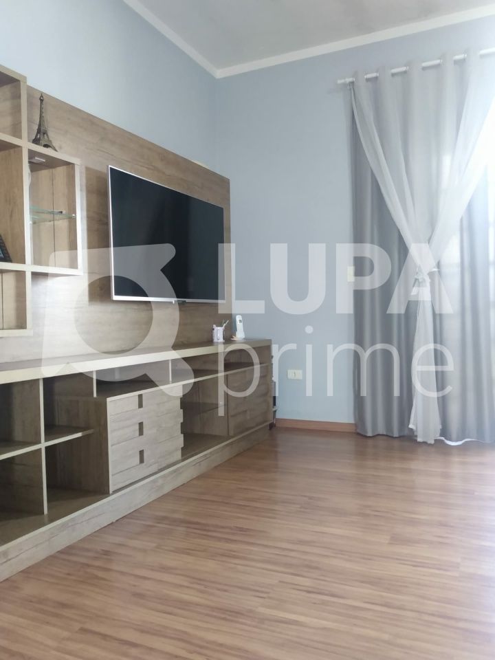 sobrado-venda-guarulhos-recreio-sao-jorge-3dormitorios-1suite-2vagas-280m2-LS33762