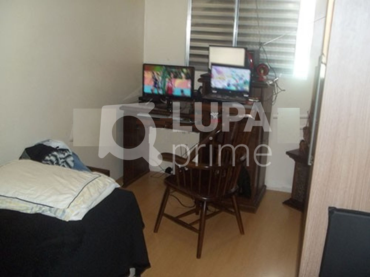 Casa à venda com 2 quartos, 60m² - Foto 5