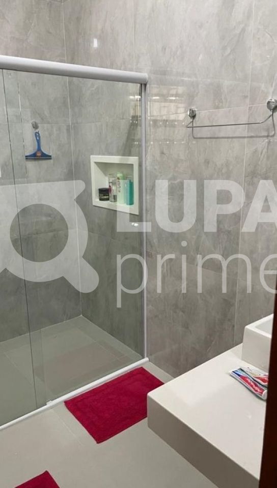 sobrado-venda-sao-paulo-jardim-das-laranjeiras-3dormitorios-3suites-4vagas-284m2-LS33942