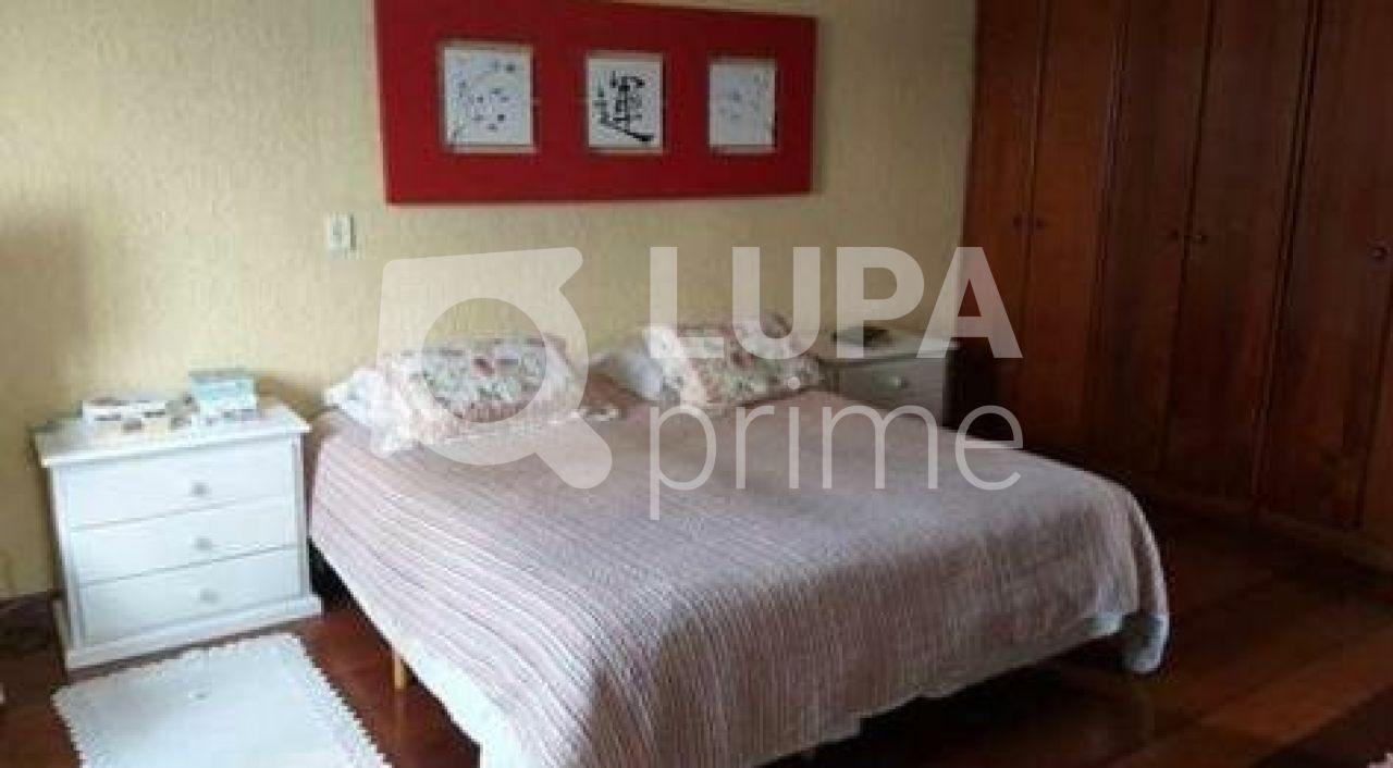 sobrado-venda-sao-paulo-jardim-das-laranjeiras-3dormitorios-3suites-4vagas-284m2-LS33942