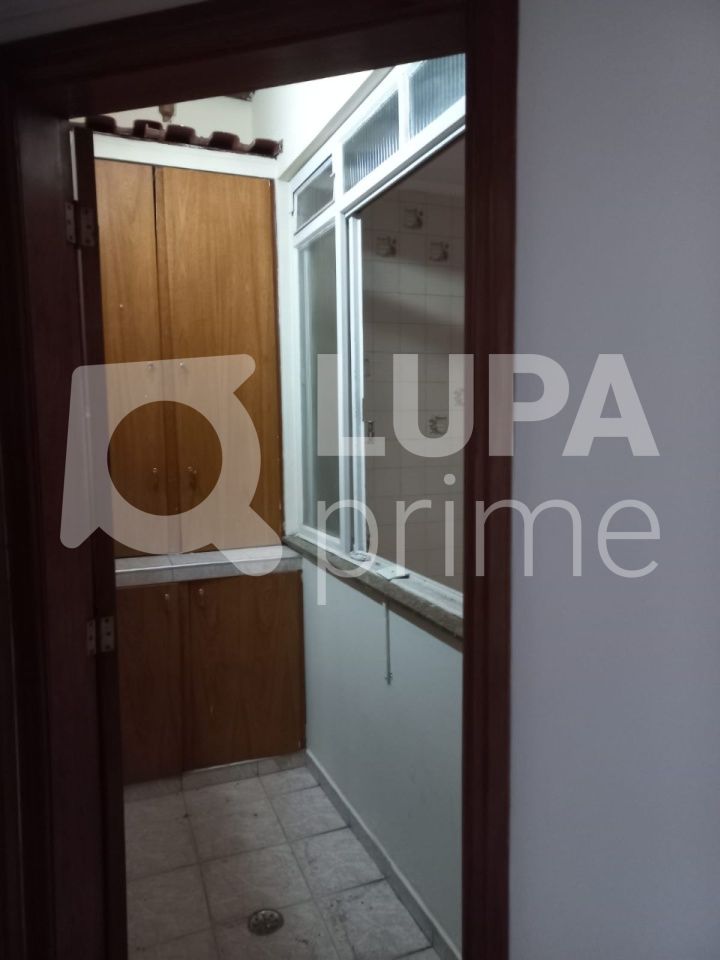 sobrado-venda-guarulhos-vila-rosalia-5dormitorios-284m2-LS34002