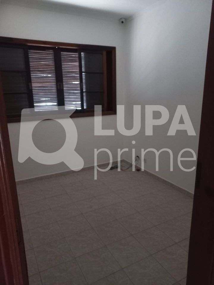 sobrado-venda-guarulhos-vila-rosalia-5dormitorios-284m2-LS34002
