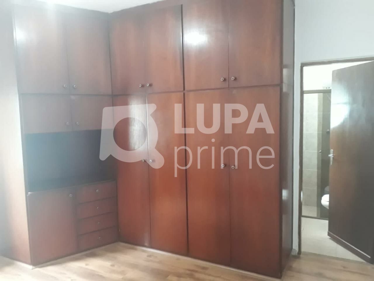 casa-terrea-venda-sao-paulo-santa-teresinha-3dormitorios-1suite-4vagas-169m2-LS34026