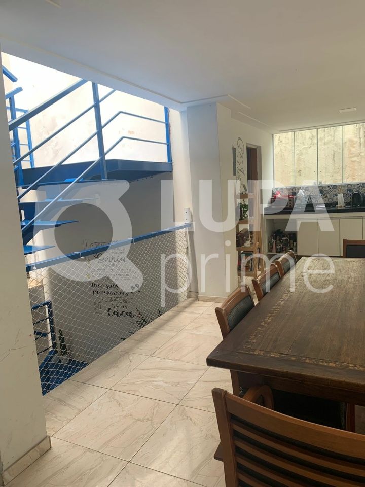 sobrado-venda-sao-paulo-vila-irmaos-arnoni-3dormitorios-3suites-5vagas-530m2-LS34245