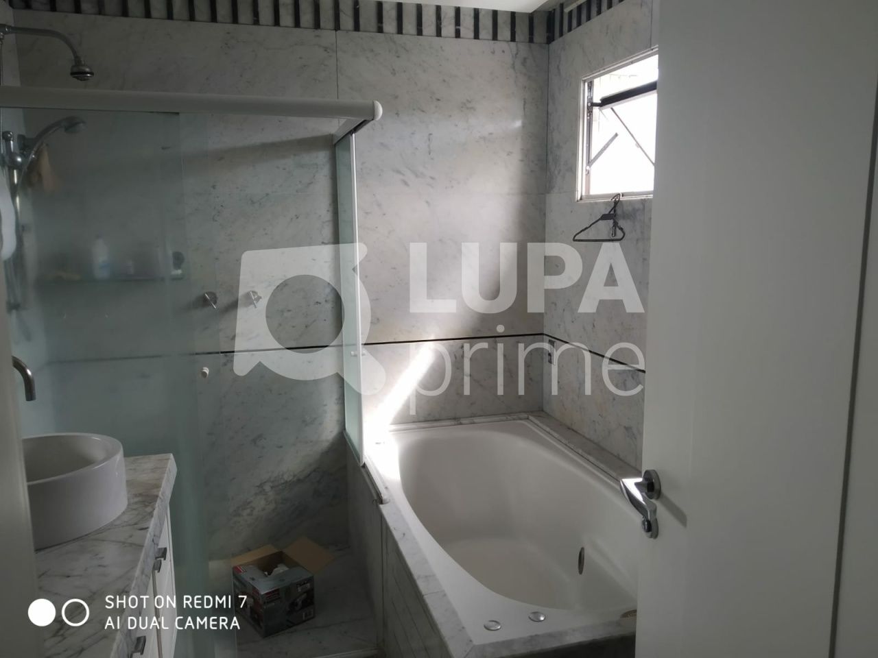 apartamento-venda-sao-paulo-agua-fria-3dormitorios-3suites-4vagas-300m2-LS34250