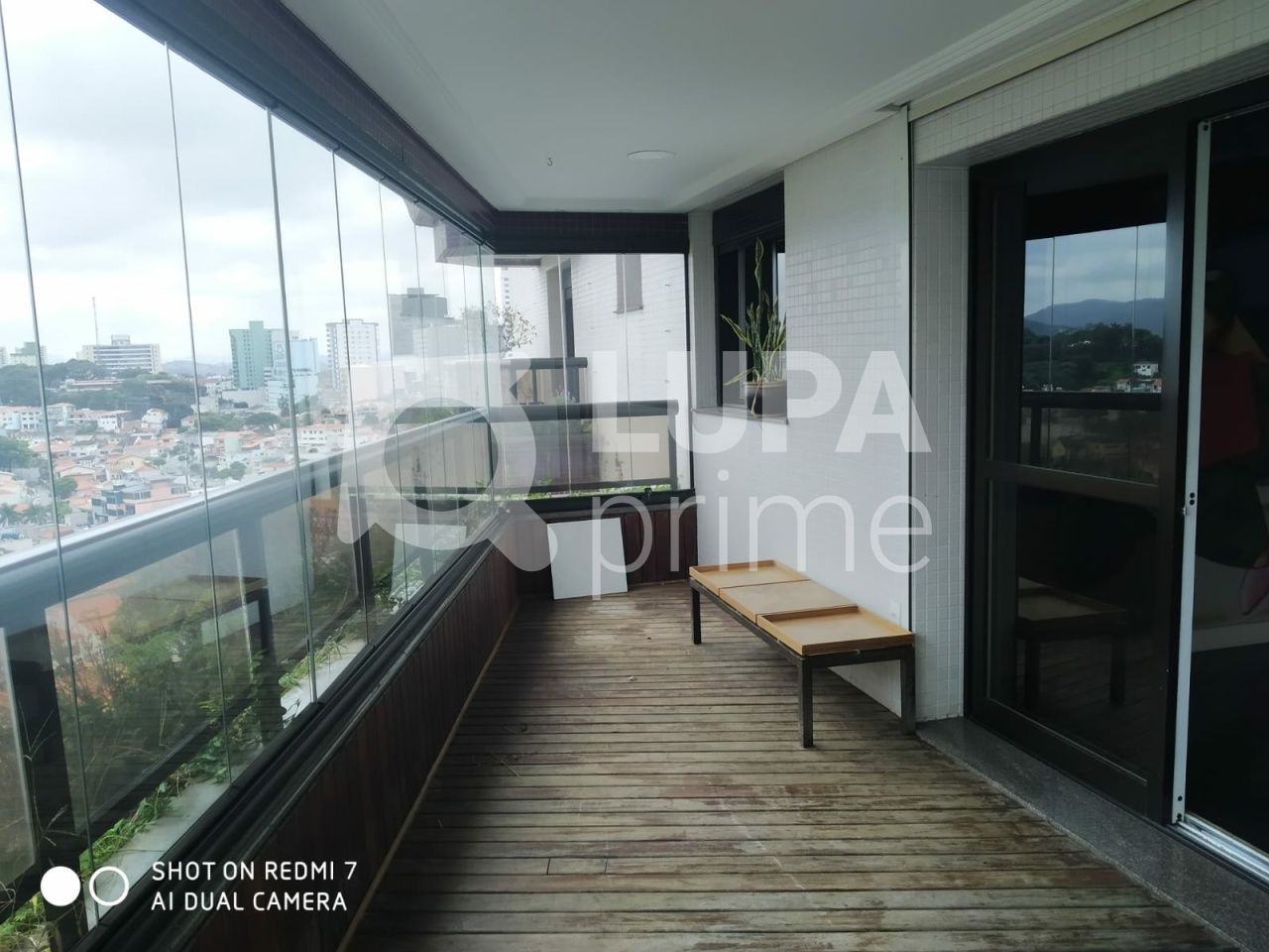 apartamento-venda-sao-paulo-agua-fria-3dormitorios-3suites-4vagas-300m2-LS34250
