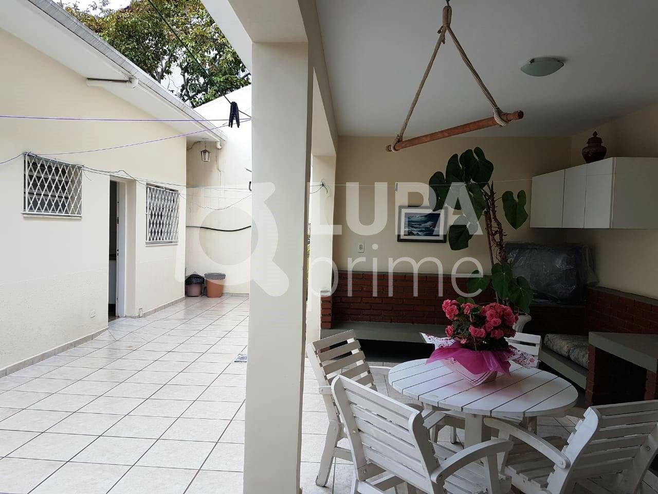 casa-assobradada-venda-sao-paulo-agua-fria-4dormitorios-1suite-3vagas-228m2-LS34304