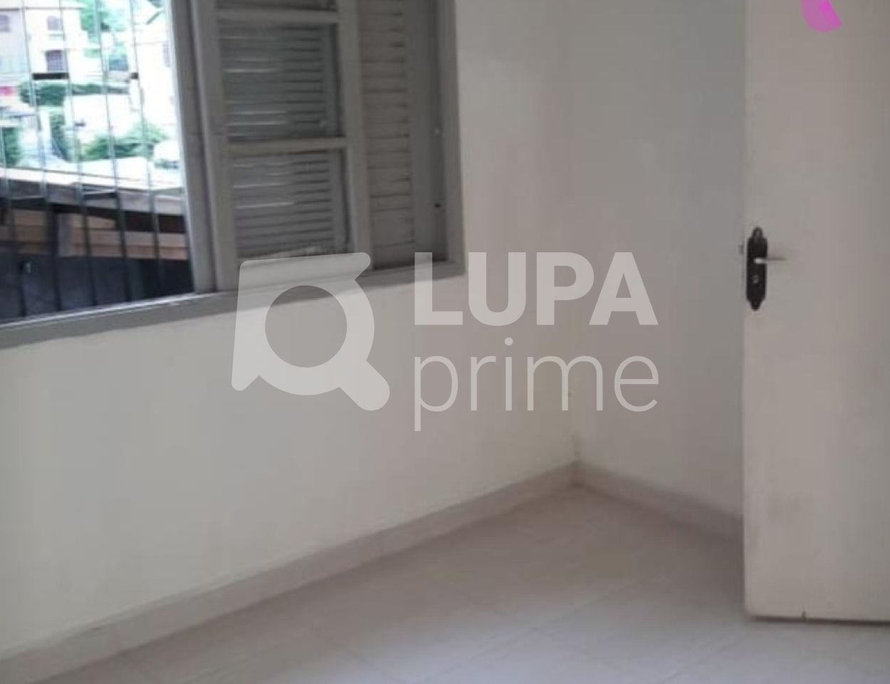 casa-terrea-venda-sao-paulo-vila-amalia-14dormitorios-1vaga-380m2-LS34339