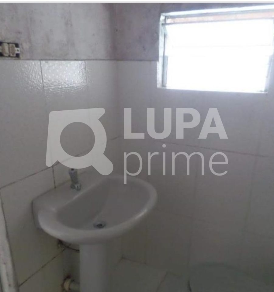 casa-terrea-venda-sao-paulo-vila-amalia-14dormitorios-1vaga-380m2-LS34339