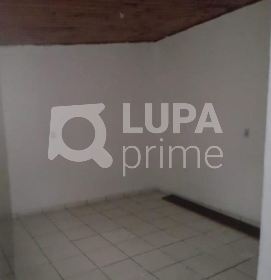 casa-terrea-venda-sao-paulo-vila-amalia-14dormitorios-1vaga-380m2-LS34339