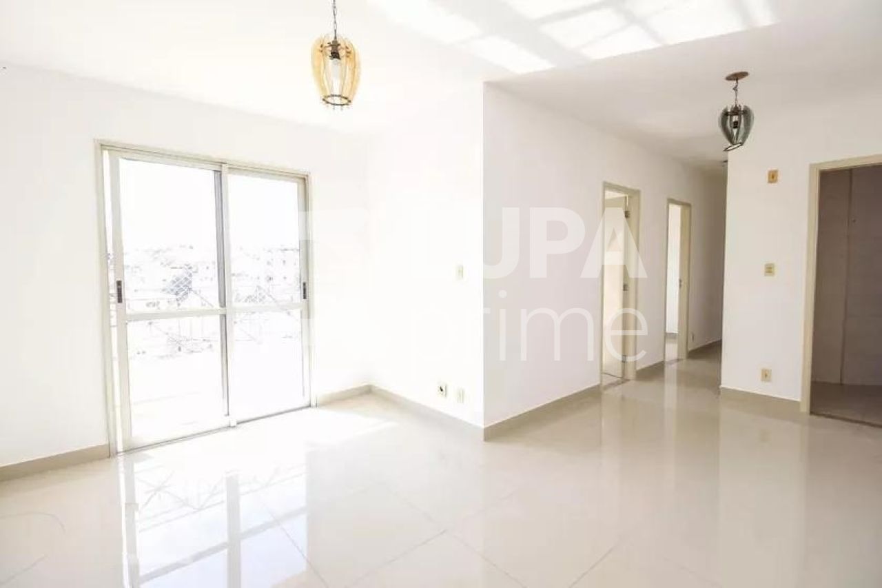 Apartamento à venda com 3 quartos, 61m² - Foto 4