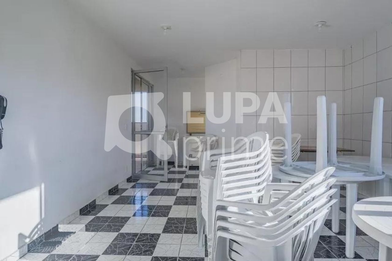 Apartamento à venda com 3 quartos, 61m² - Foto 9