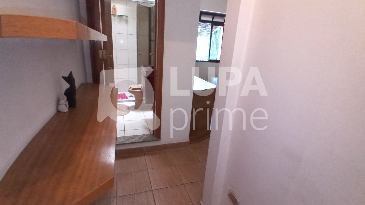 sobrado-venda-sao-paulo-jardim-sao-paulo-3dormitorios-3suites-4vagas-183m2-LS34392