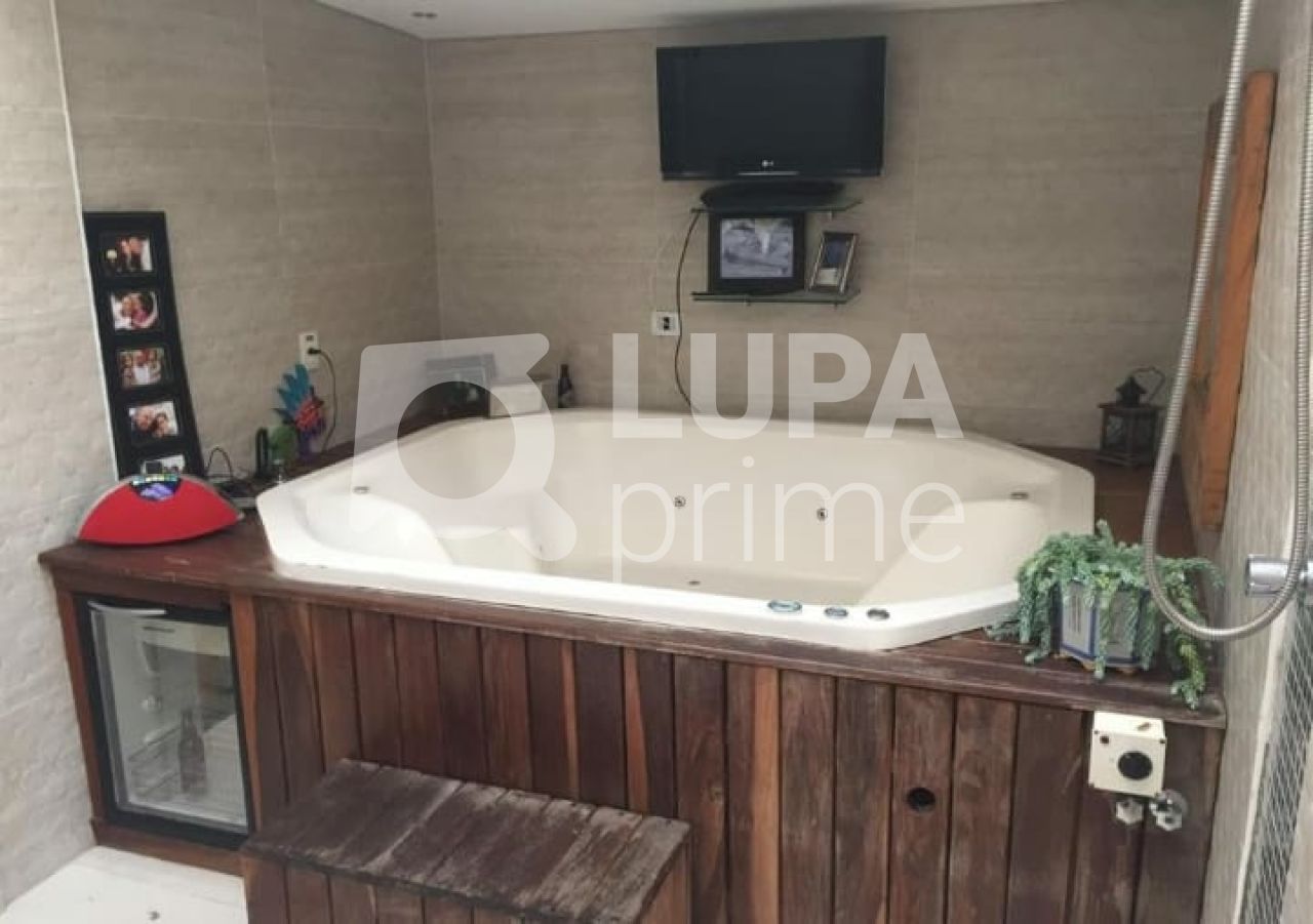 condominio-venda-sao-paulo-horto-florestal-3dormitorios-2suites-3vagas-240m2-LS34429