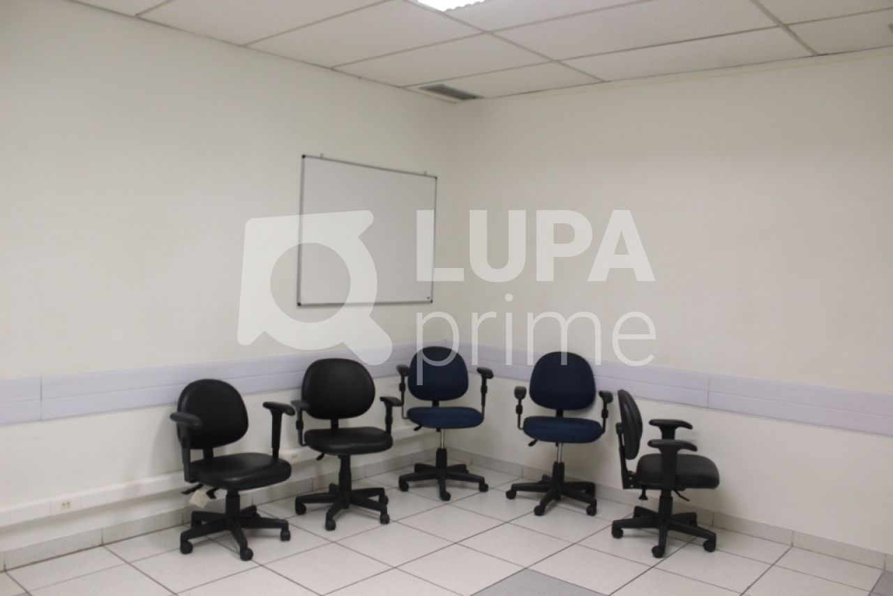 Prédio Inteiro, 2737 m² - Foto 18