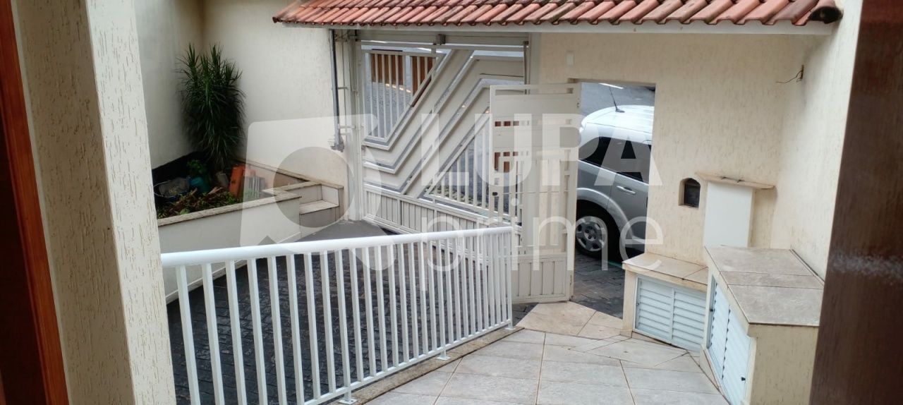 sobrado-venda-sao-paulo-vila-irmaos-arnoni-3dormitorios-3suites-4vagas-612m2-LS34717